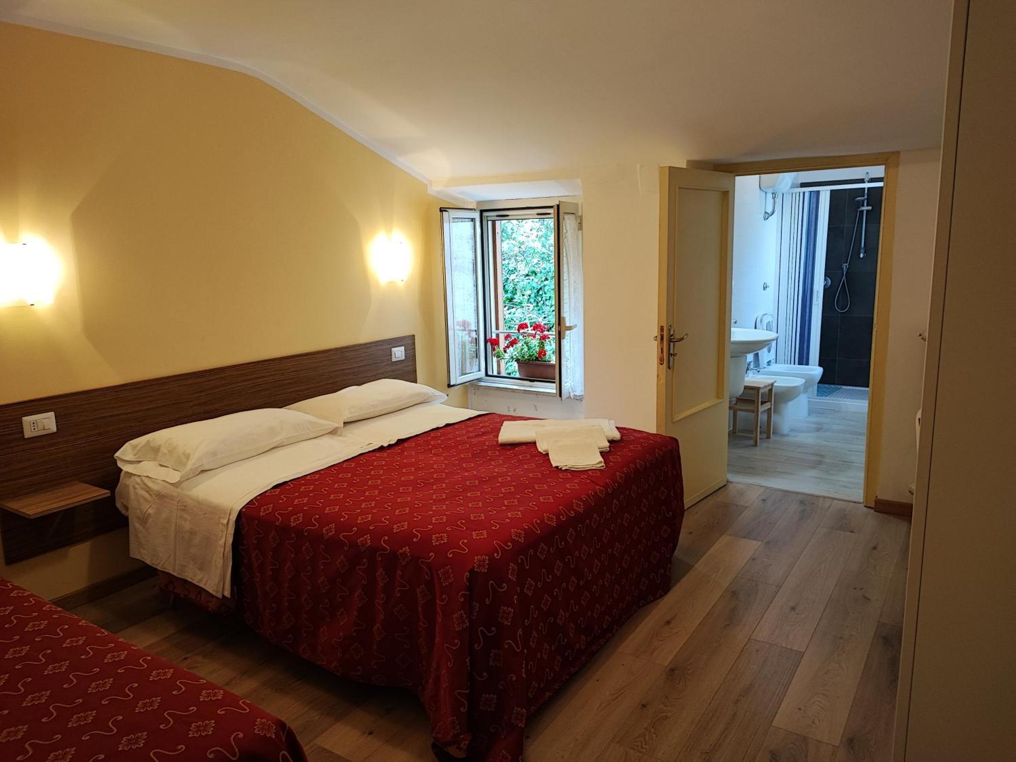 Amoroso'S House, Affittacamere Caramanico Terme Exteriör bild